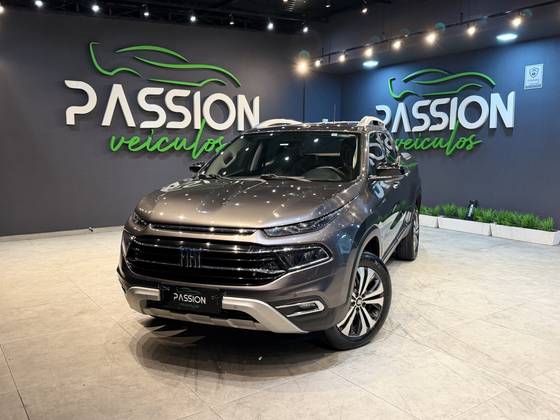 FIAT TORO 2.0 16V TURBO DIESEL VOLCANO 4WD AT9 FIAT TORO 2.0 16V TURBO DIESEL VOLCANO 4WD AT9